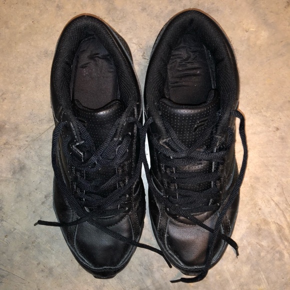 FILA Memory Non-Slip work shoes - Picture 5 of 7